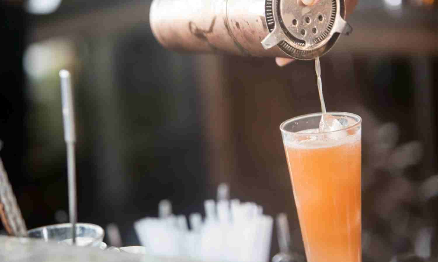 Fri fadøl og cocktailbar til firmafest